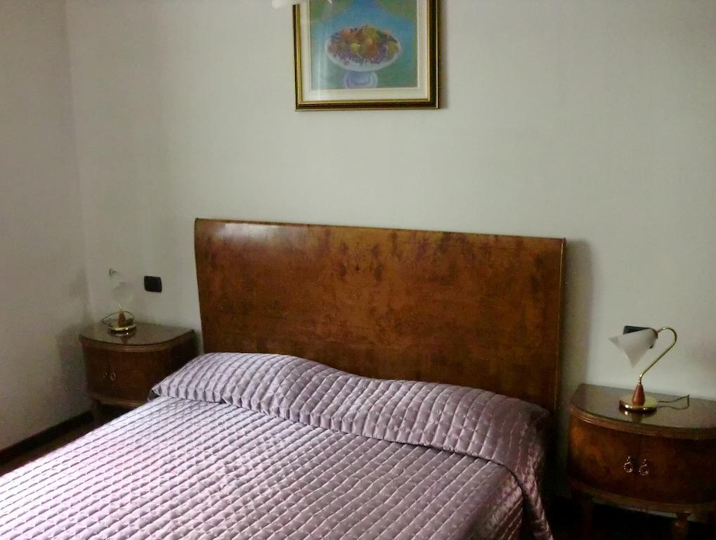 Villa Berta Riva del Garda Oda fotoğraf